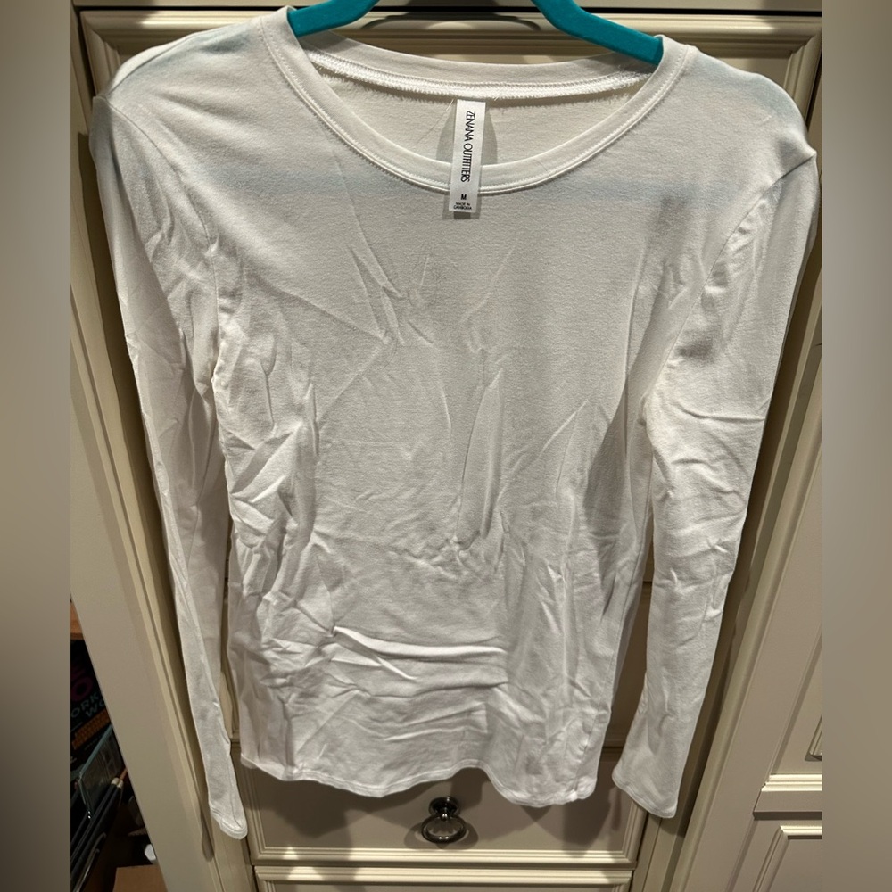 Zenana Outfitters White Long Sleeve Tee